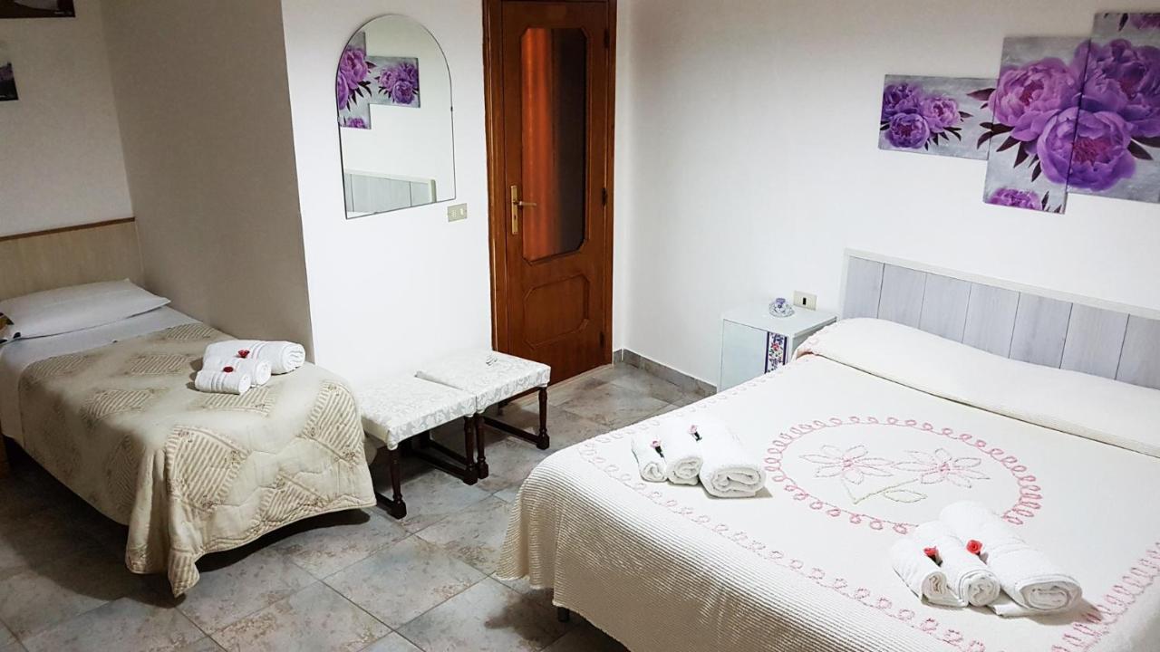 B&B Regina Elena Pignola Exterior photo